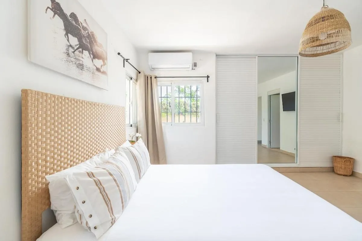 Tropical Garden Apartment With High Wifi La Romana