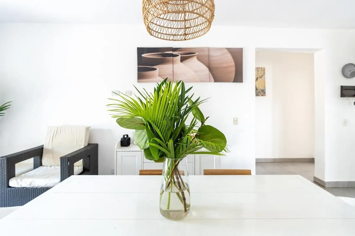 Tropical Garden Apartment With High Wifi La Romana 0*,